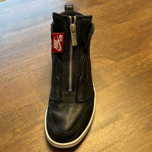 WMNS Air Jordan 1 Retro High Zip Black
